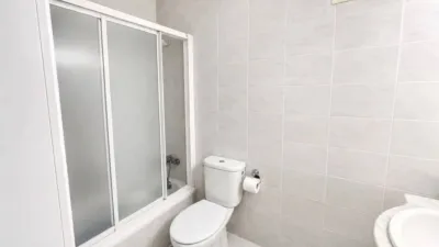 Apartment on Zenobia Camprubi Street photo 13