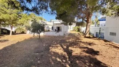 Chalet on Calle del Ancla photo 18
