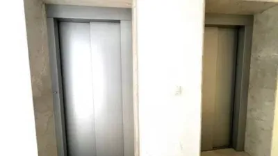 Flat on Sagunto Street photo 8