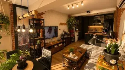 Apartment in Plaza de Cristóbal Colón photo 4