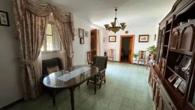 Chalet in Llanos de Don Juan photo 8