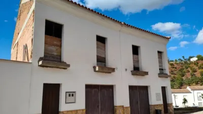 Chalet en calle Picasso photo 2