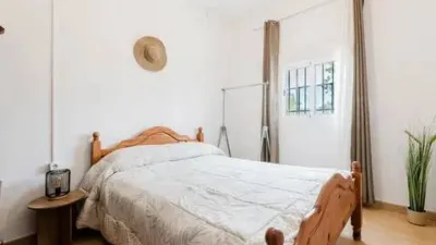 Chalet on Covatillas Street, 33 Rs photo 15