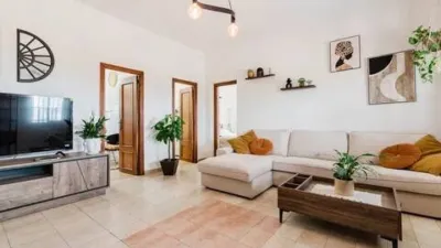 Chalet on Covatillas Street, 33 Rs photo 8