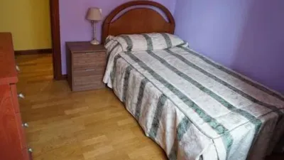 Habitación en alquiler en Calle Agustín Rodríguez Sahagún, Santo Tomás-Universidad (Ávila Capital) de 310 €<span>/mes</span>
