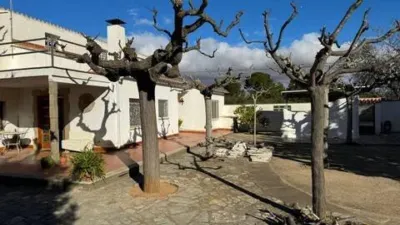 Chalet on Calle 76Cx+6X No Number photo 2