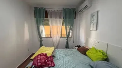 Apartment on Calle de la Loma photo 11