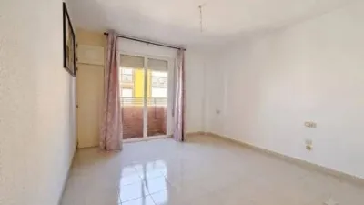 Piso en alquiler en Avenida de Pablo Iglesias, cerca de Calle de Doña Francisca Jiménez, Plaza de Toros-Santa Rita (Almería Capital) de 1.100 €<span>/mes</span>