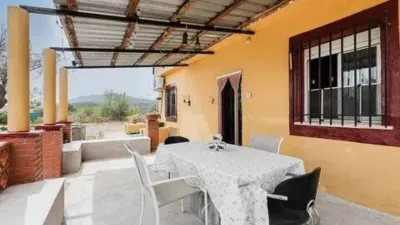 Chalet on Covatillas Street, 33 Rs photo 21