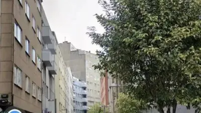 Local comercial en alquiler en Ensanche - Más
