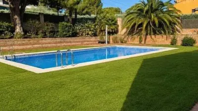 Chalet en Valdecabañas photo 3