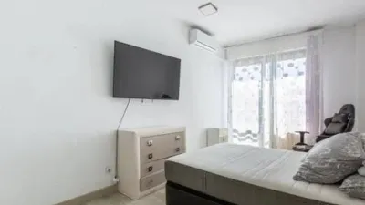 Flat in Centre photo 10