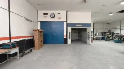 Nave industrial en venta en Albacete Capital - Més