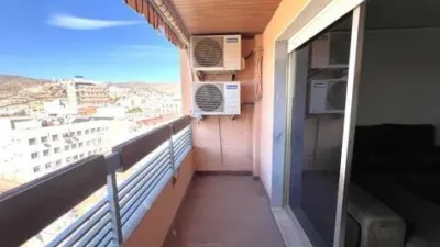 Piso en calle Ps Almeria De, 24 photo 2