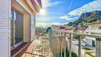 Apartment in Plaça Doctor Fleming photo 2