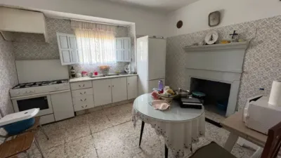 Chalet in Llanos de Don Juan photo 9