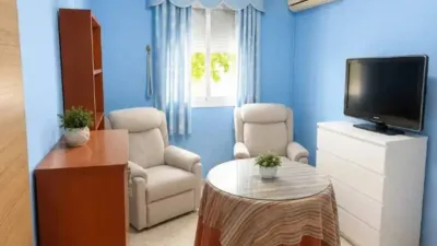 Apartment on Zenobia Camprubi Street photo 14