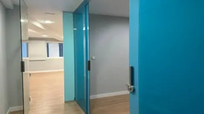Oficina en alquiler en Ensanche - Més