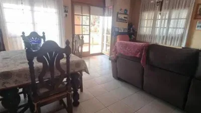 Chalet en Bellvei photo 8