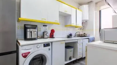 Flat in Centre photo 5
