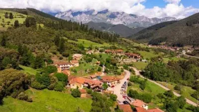 Chalet in Poblado de Cabariezo photo 4