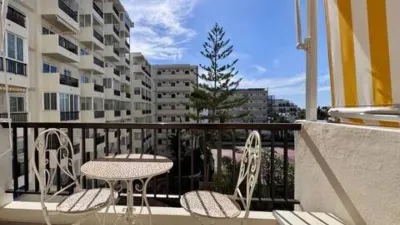 Apartment on Avenida Santiago Puig photo 2