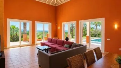 Chalet in Laguna Golf Urbanization photo 3