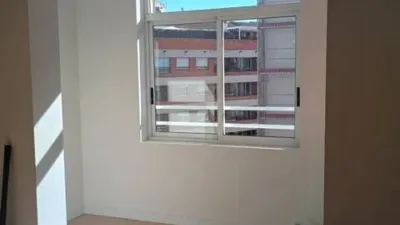 Apartment in Plaça de Ponent photo 9