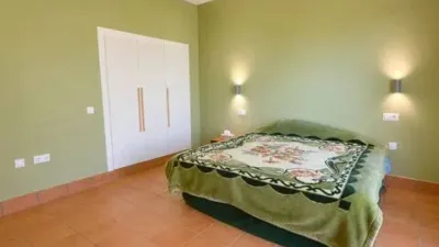 Chalet in Laguna Golf Urbanization photo 13