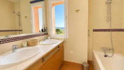 Chalet in Laguna Golf Urbanization photo 32