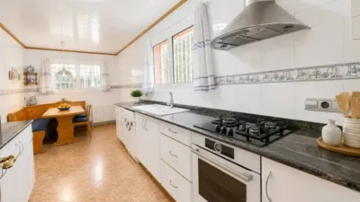 Chalet in Argentona photo 28