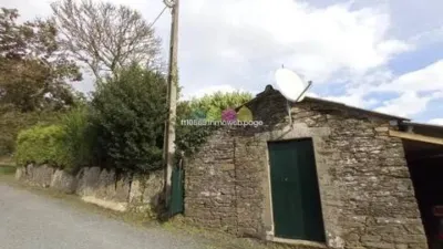 Semi-restored stone townhouse in Mañón photo 3