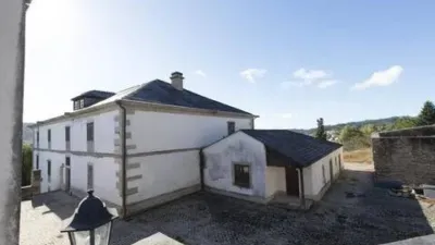 Chalet in A Fontenova (Laraxe) photo 7