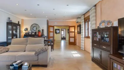 Casa – Los Montesinos - Més