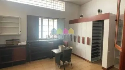Local comercial en alquiler en Alto del Castaño - Más