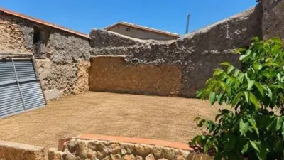 Terraced house on Sandalio Cuevas Street photo 25