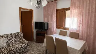 Chalet on a street in Barcelona photo 3