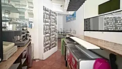 Local comercial en venta en Agra Do Orzán-O Ventorillo - Más