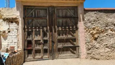 Terraced house on Sandalio Cuevas Street photo 23