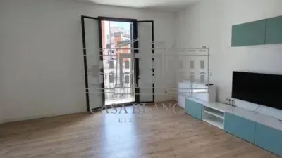 Apartment in La Sagrada Família photo 11