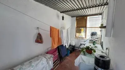 Chalet on a street in Barcelona photo 23