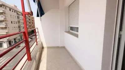 Flat on Calle de Armando Muñoz Calero photo 15