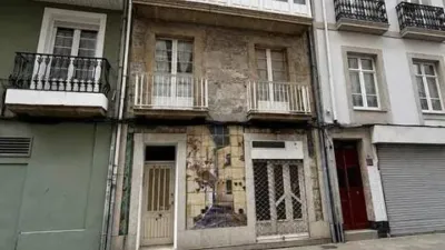 Edificio en venta en Cidade Vella-Atochas-Pescadería - Vista 2
