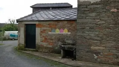 Semi-restored stone townhouse in Mañón photo 4