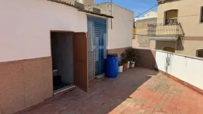 Chalet on a street in Barcelona photo 24