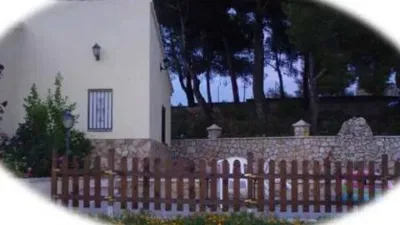 Chalet in Onil photo 3