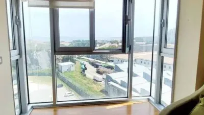 Piso – A Coruña, As Lagoas - Más