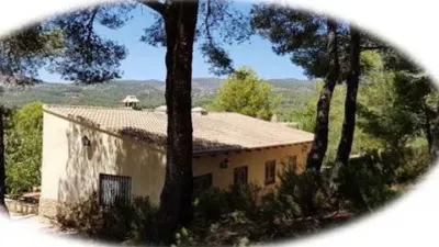 Chalet in Onil photo 10