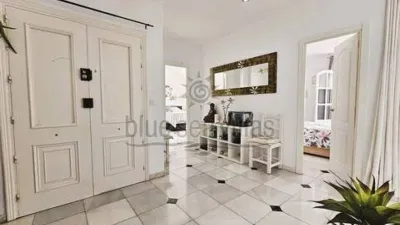 Piso en calle de Villar photo 2