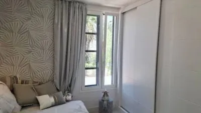 Apartment on Avenida Santiago Puig photo 16